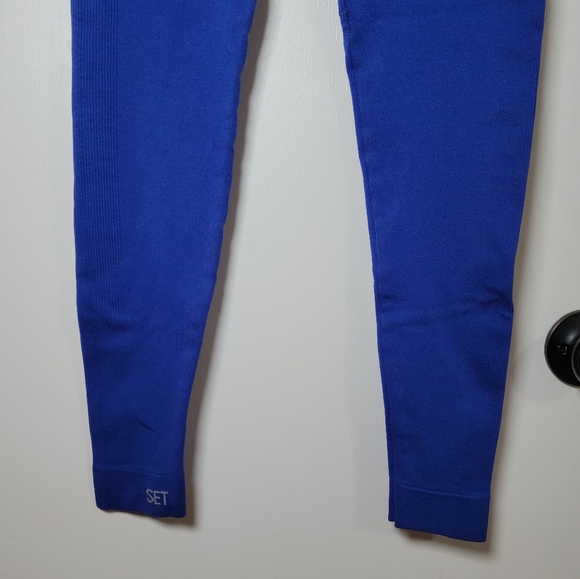Set Active High Waisted Seamless Blue Leggings | SET Active Leggings | Small - Picture 7 of 8